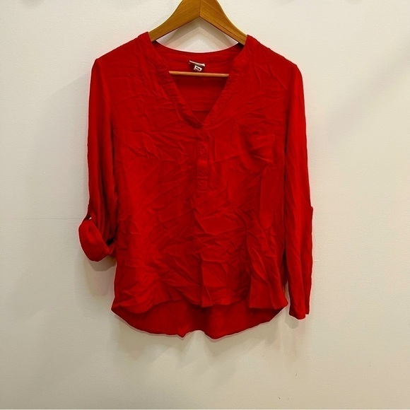 𝅺MERONA red shirt - Picture 1 of 6